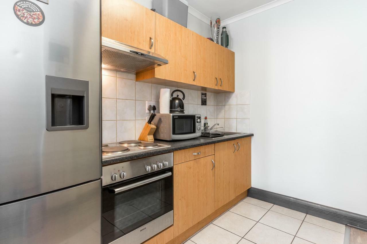 The Square - Studio - Centre Apartment Cape Town